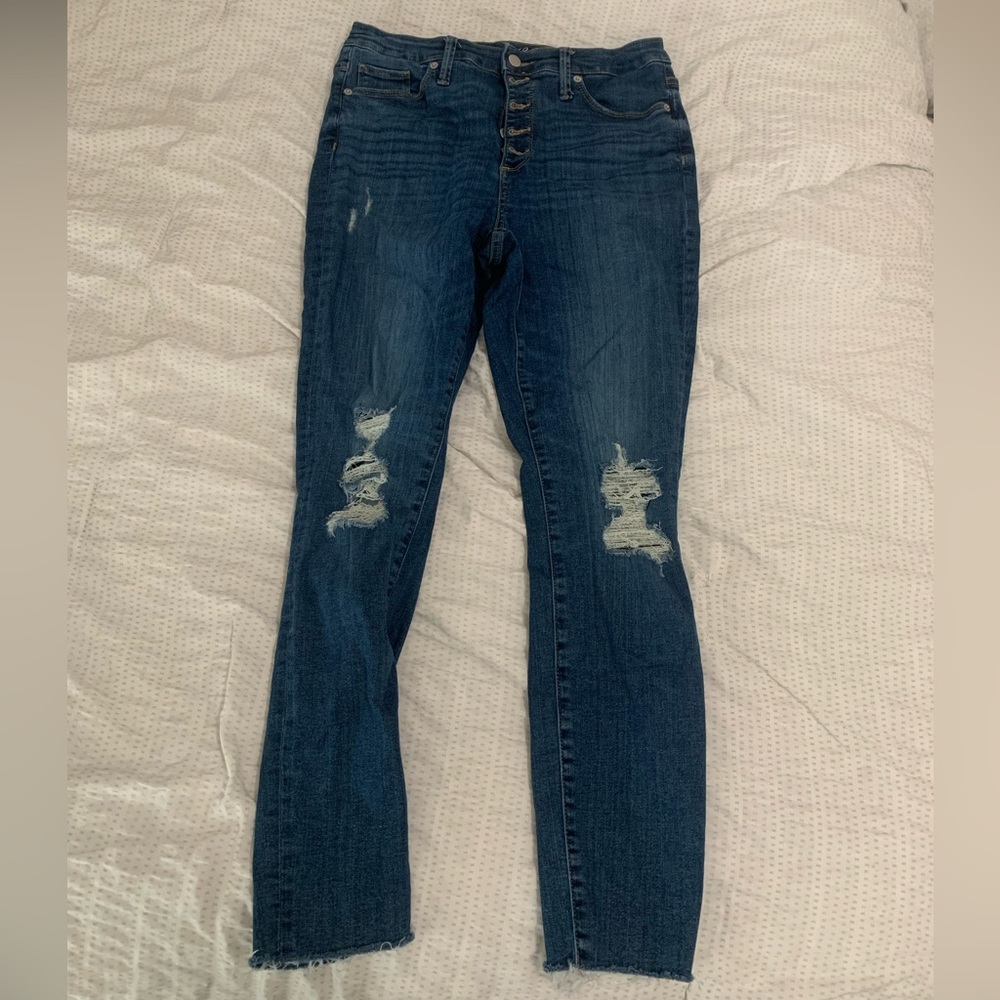 Ripped jeans